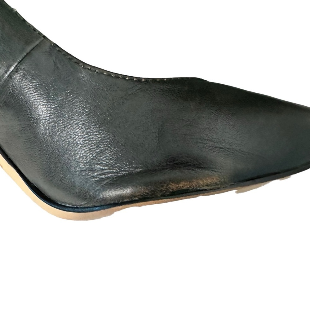 WHBM | Sergeant Green Pumps Size 6.5 - Picture 13 of 16